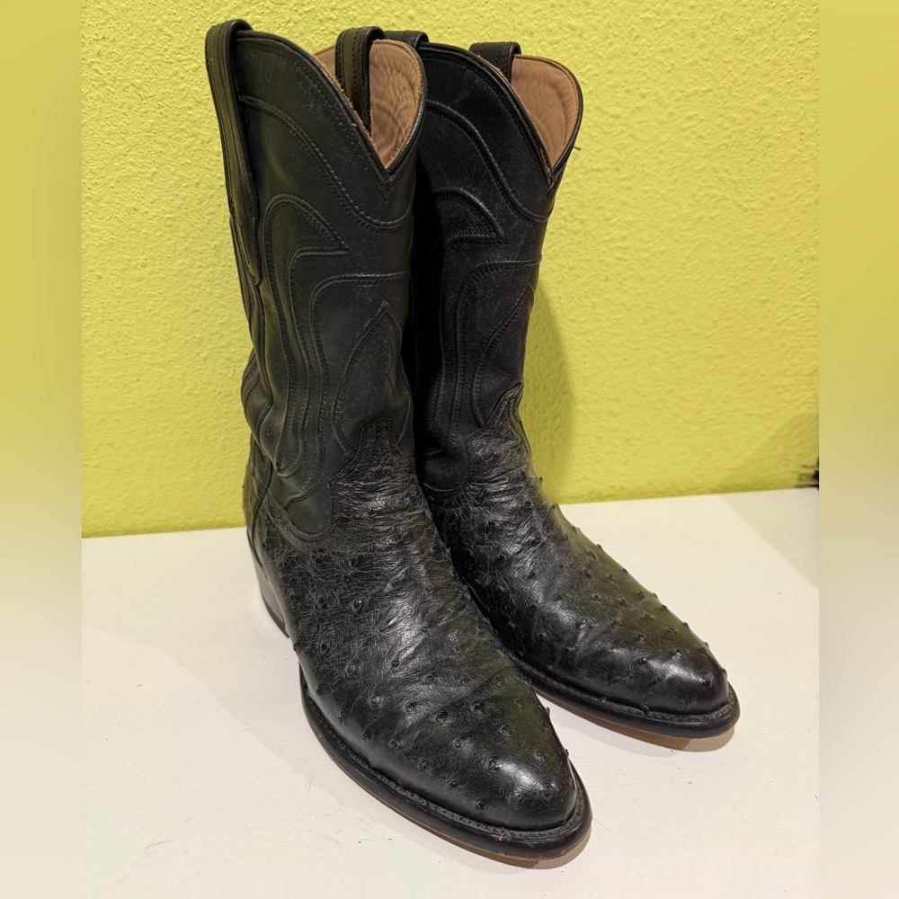 Tecovas Jessie Black Ostrich Western Boots